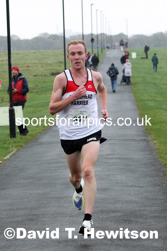 Senior Mens and Womens 2021 Heaton Memorial 10k Road Race, Town Moor, Newcastle. Photo: David T. Hewitson/Sports for All Pics